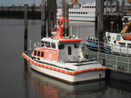 Die Elli Hoffmann-Röser, das auf Baltrum stationierte DGzRS-Rettungsboot wurde von der Gruppe besichtigt.